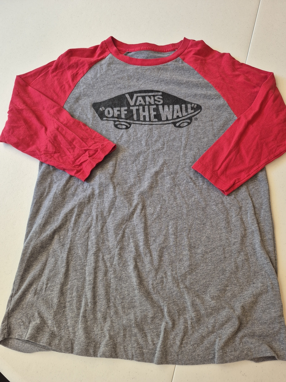 Vans Men's Grey & Red Raglan 'Off The Wall' Baseball Tee 4852